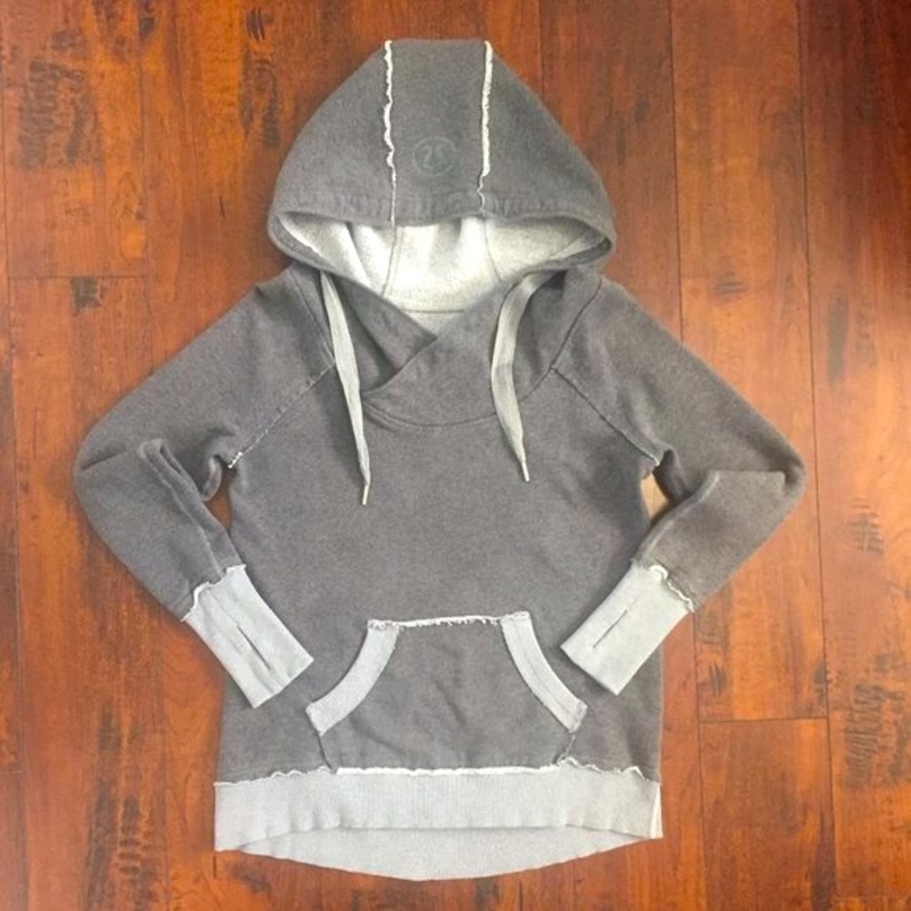 Lululemon Effortless Hoodie
